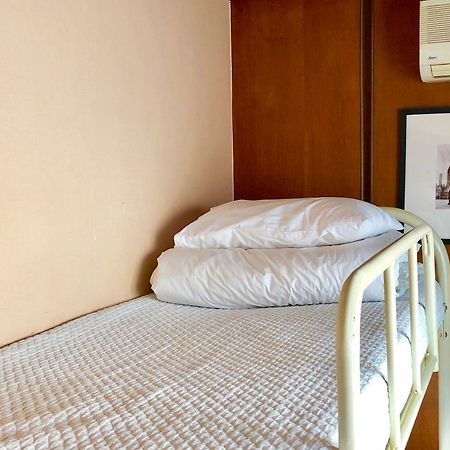 Hongdae Orange Guesthouse Seoul Bagian luar foto